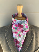 Load image into Gallery viewer, Stock tie, Pink fresh cut flowers