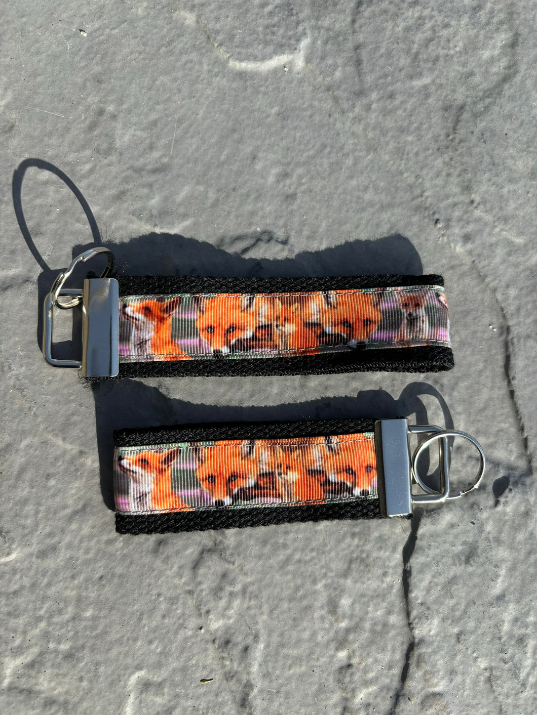 Key chain, Wild foxes