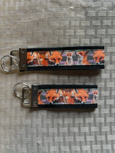 Key chain, Wild foxes