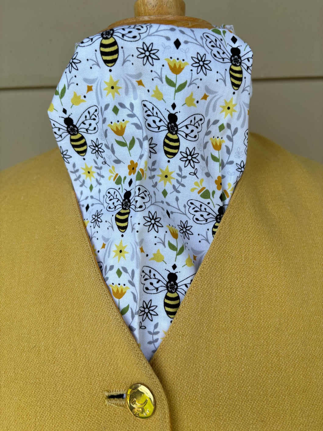 Stock tie, Busy bees