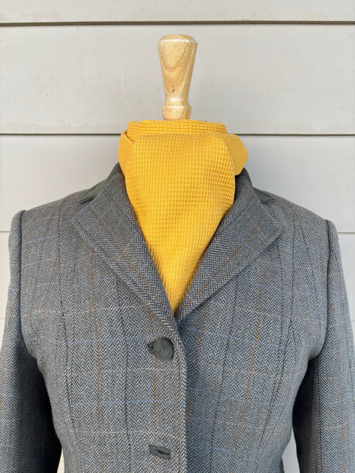 Stock tie, Old gold, mini waffle weave, 4 fold