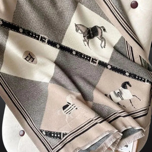 Shawl/Pashmina, Horses in diamonds