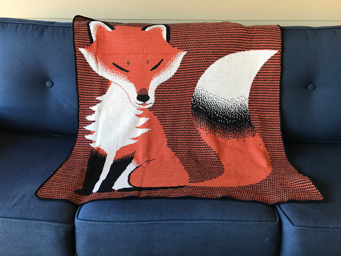 Throw, Sitting fox