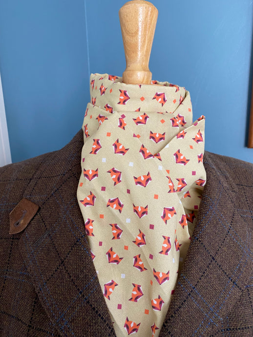 Stock tie, Fox mask butter