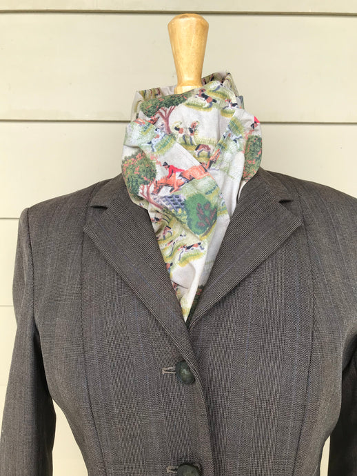 Stock tie, Crewelwork hunt scene